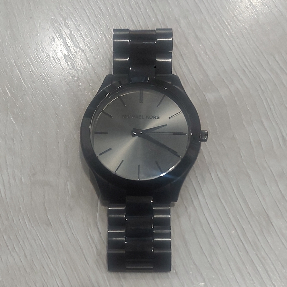 Michael Kors Black and Silver Timepiece